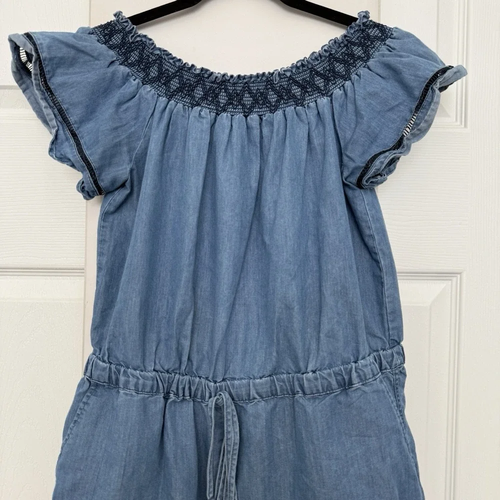 Love Tree Romper Womens Large Blue Chambray Smocked Off Shoulder Flutter Sleeve